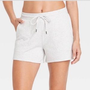 Women' Beautifully Oft Fleece Lounge Hort - Tar Above™ Sz small